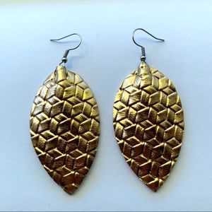 ‼️5/$20 Faux Leather Dangle earrings